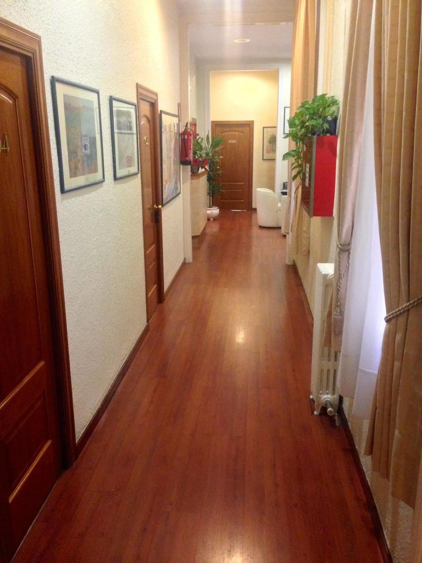 Hotel Pelayo Barcelona Ngoại thất bức ảnh